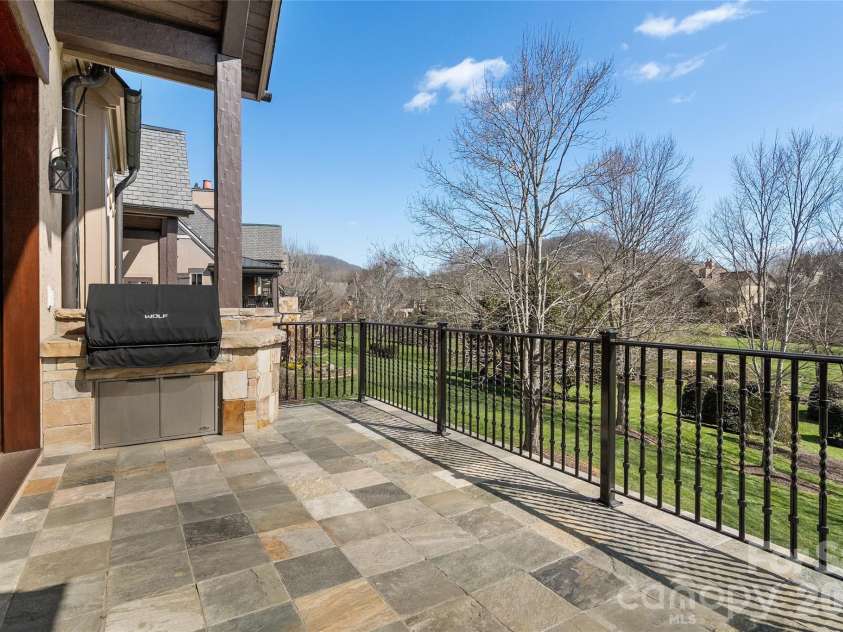 34 Foxbridge Way, Arden, NC 28704.  MLS# CAR4363086, YatesRealty ID 9664. 