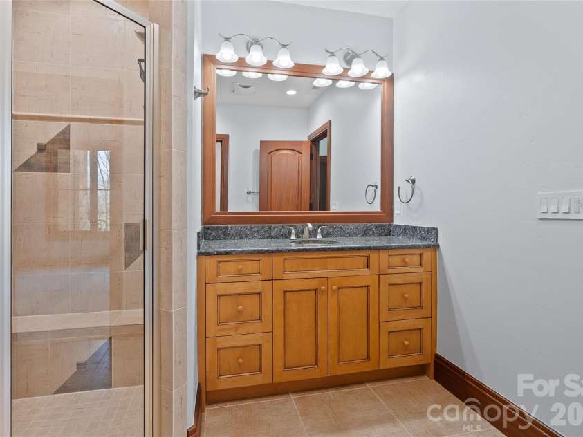 34 Foxbridge Way, Arden, NC 28704.  MLS# CAR4363086, YatesRealty ID 9664. 