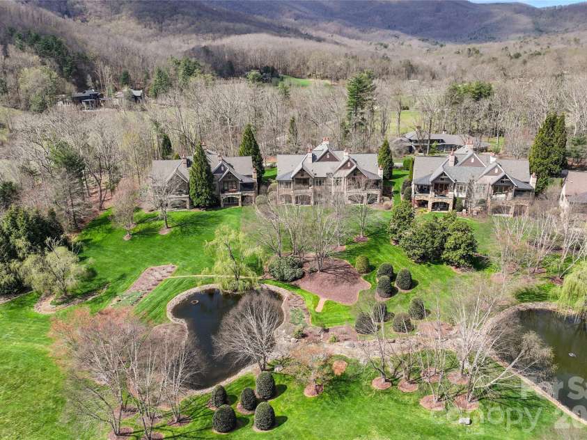 34 Foxbridge Way, Arden, NC 28704.  MLS# CAR4363086, YatesRealty ID 9664. 