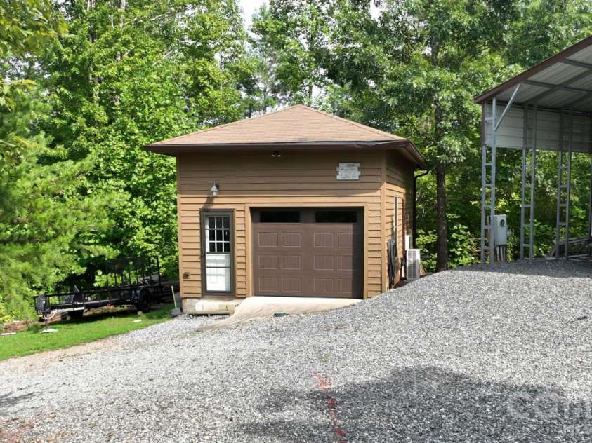 2257 Quiet Creek Lane, Lenoir, NC 28645.  MLS# CAR4408529, YatesRealty ID 9665. 