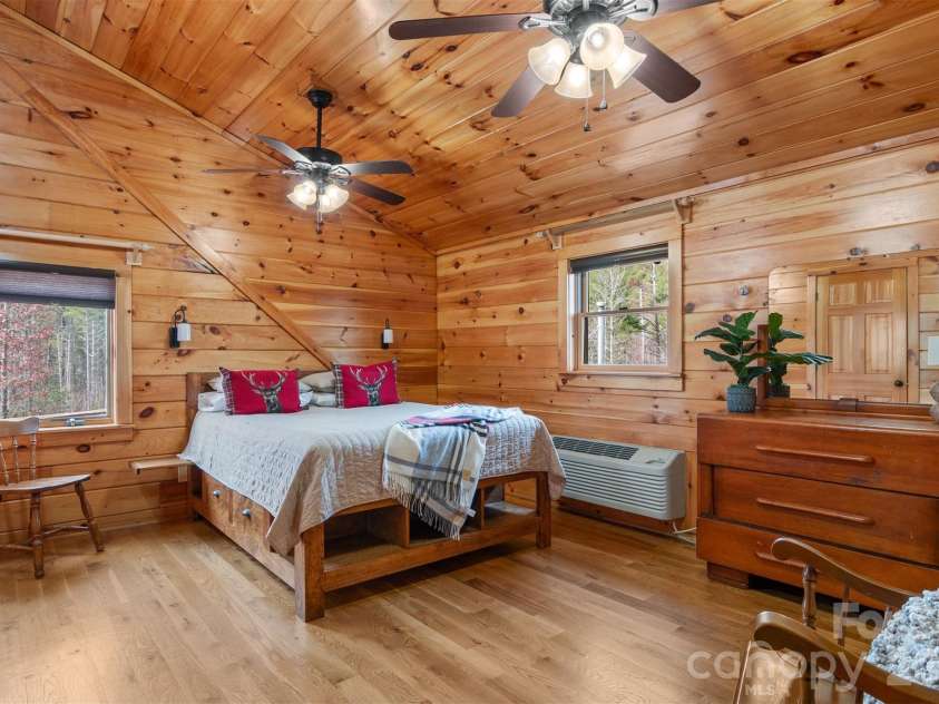 2257 Quiet Creek Lane, Lenoir, NC 28645.  MLS# CAR4408529, YatesRealty ID 9665. 