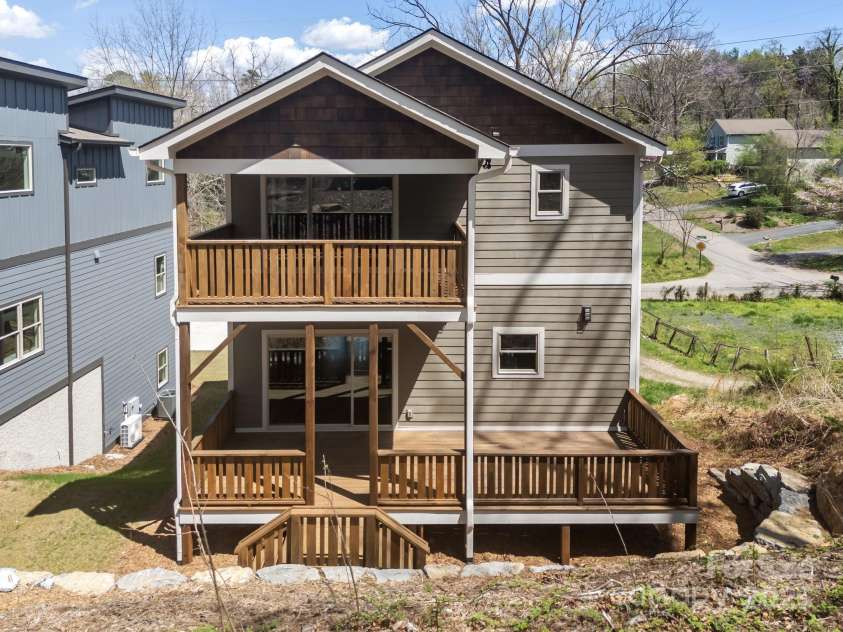 93 Glendale Avenue, Asheville, NC 28803.  MLS# CAR4234072, YatesRealty ID 9666. 2 back decks!