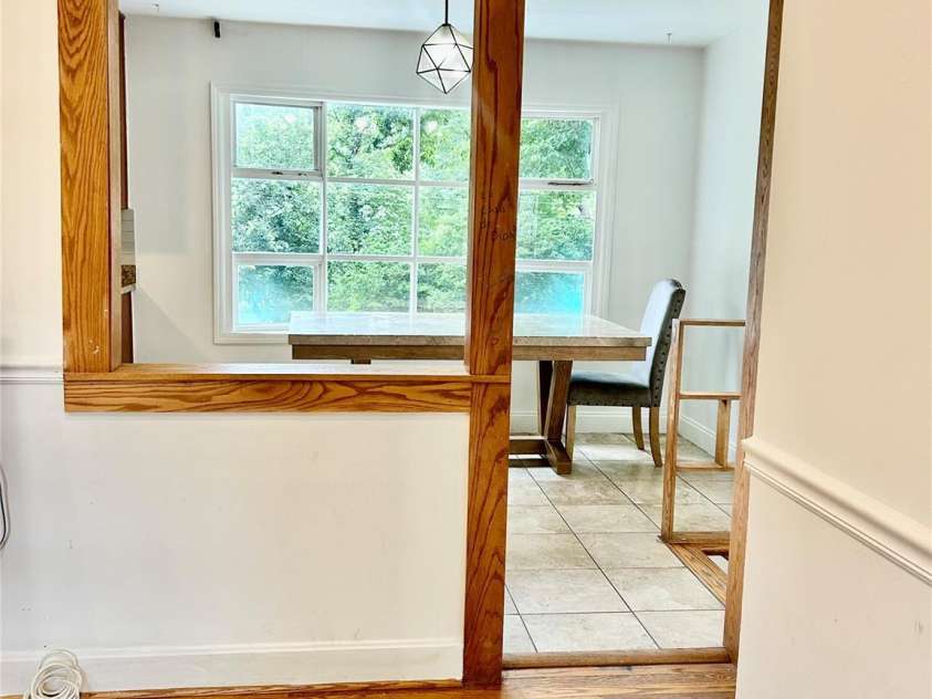 6708 Lynmont Drive, Charlotte, NC 28212.  MLS# CAR4294133, YatesRealty ID 9667. 
