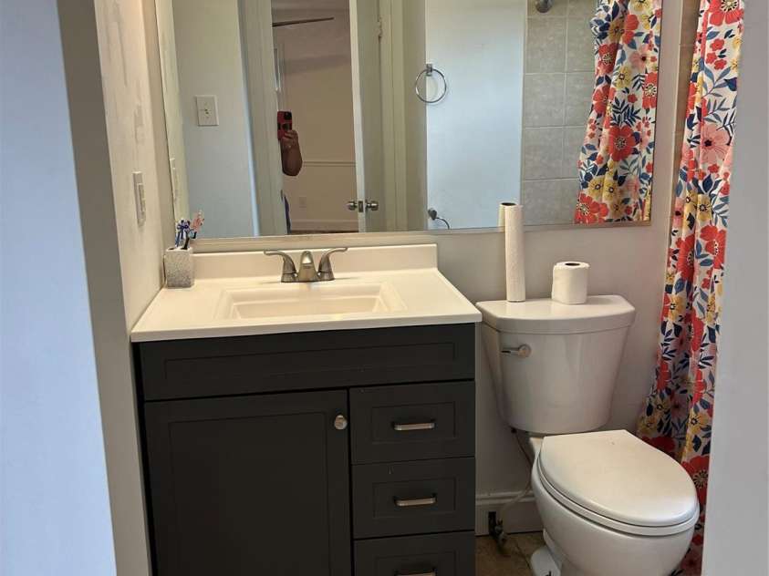 6708 Lynmont Drive, Charlotte, NC 28212.  MLS# CAR4294133, YatesRealty ID 9667. 