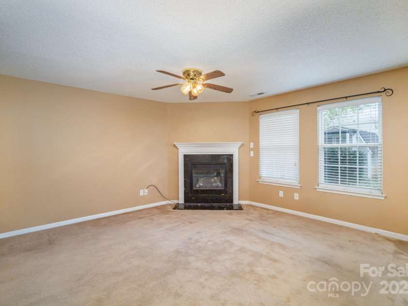 105 Ranlo Avenue, Gastonia, NC 28054.  MLS# CAR4200774, YatesRealty ID 9668. 