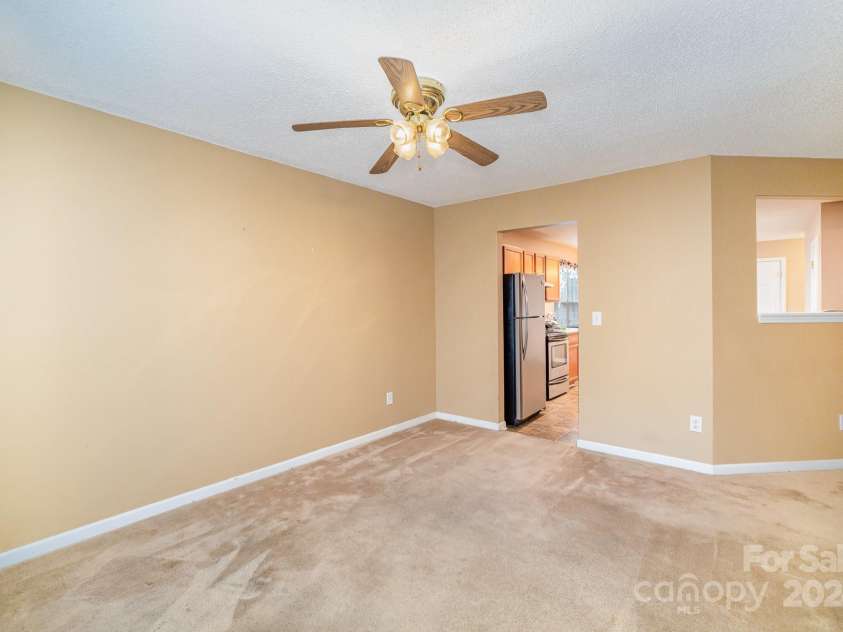 105 Ranlo Avenue, Gastonia, NC 28054.  MLS# CAR4200774, YatesRealty ID 9668. 