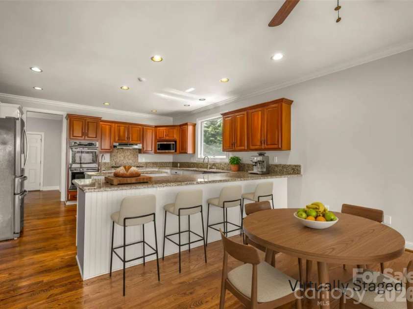69 Old Hickory Trail, Hendersonville, NC 28739.  MLS# CAR4366104, YatesRealty ID 9668. 