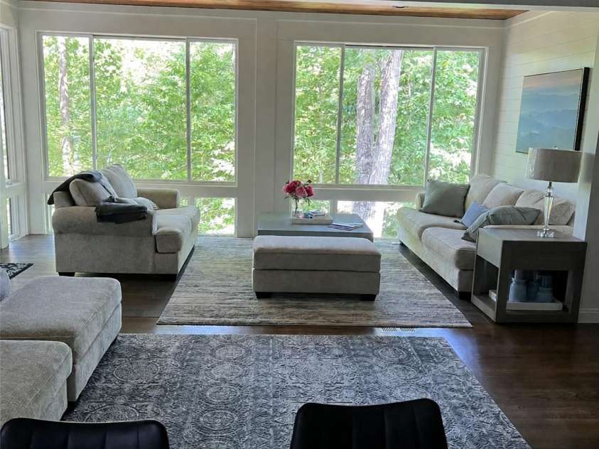 69 Old Hickory Trail, Hendersonville, NC 28739.  MLS# CAR4366104, YatesRealty ID 9668. 