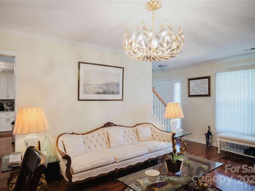 920 Woodhill Drive, Fletcher, NC 28732.  MLS# CAR4287132, YatesRealty ID 9669. 