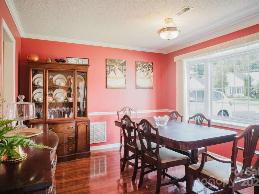 920 Woodhill Drive, Fletcher, NC 28732.  MLS# CAR4287132, YatesRealty ID 9669. 