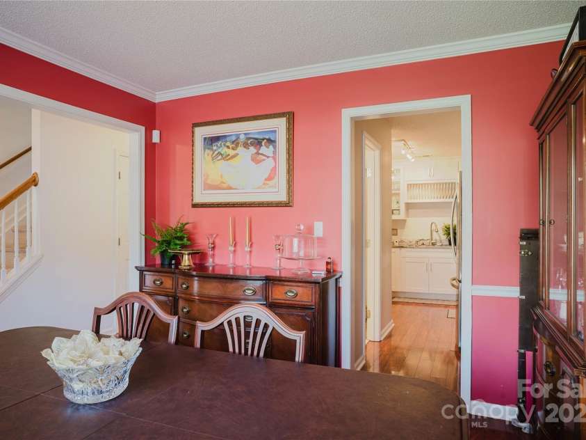 920 Woodhill Drive, Fletcher, NC 28732.  MLS# CAR4287132, YatesRealty ID 9669. 