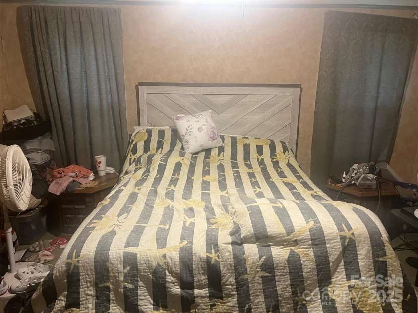 12414 Buxton Drive, Pineville, NC 28134.  MLS# CAR4267547, YatesRealty ID 967. 