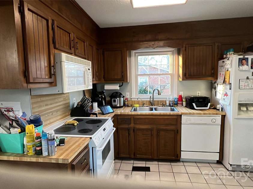 3331 Tamworth Lane, Gastonia, NC 28052.  MLS# CAR4220303, YatesRealty ID 967. 