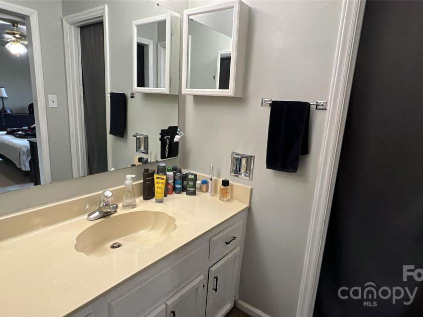 3331 Tamworth Lane, Gastonia, NC 28052.  MLS# CAR4220303, YatesRealty ID 967. 