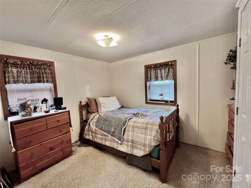 572 Mosteller Drive, Lancaster, SC 29720.  MLS# CAR4308291, YatesRealty ID 967. 