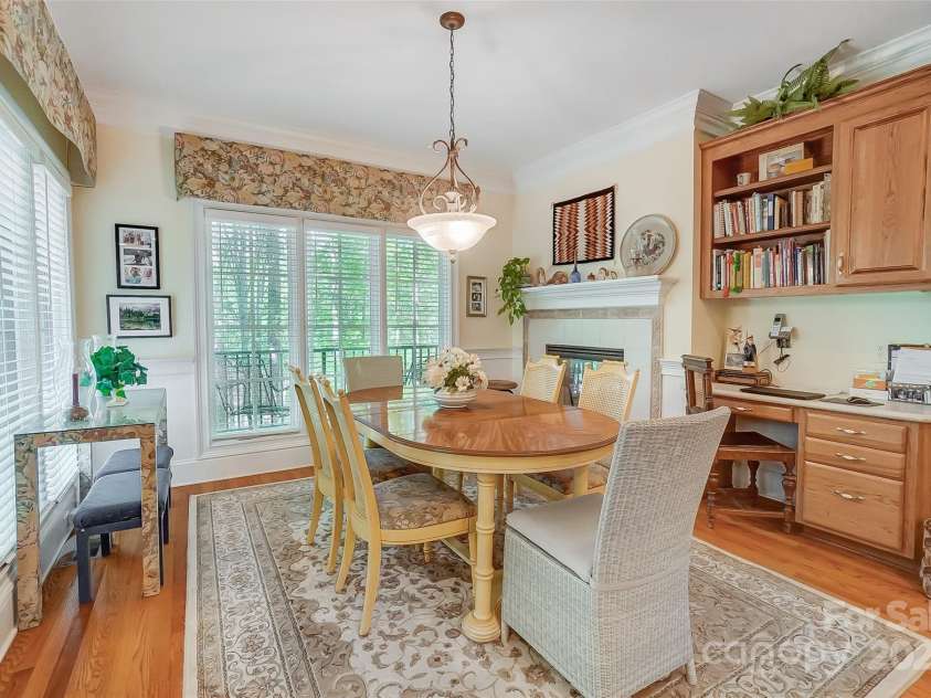 3508 Mountain Cove Drive, Charlotte, NC 28216.  MLS# CAR4252554, YatesRealty ID 9670. 