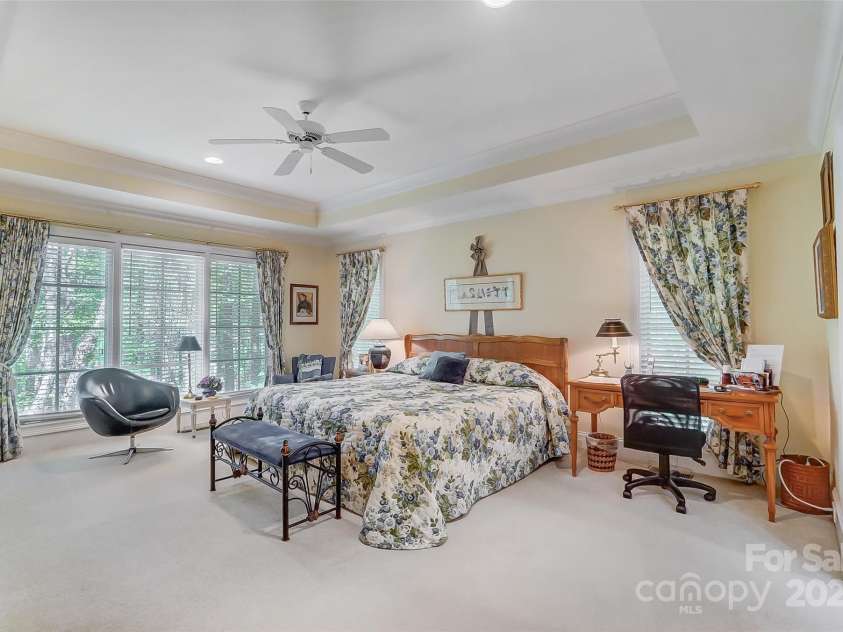 3508 Mountain Cove Drive, Charlotte, NC 28216.  MLS# CAR4252554, YatesRealty ID 9670. 