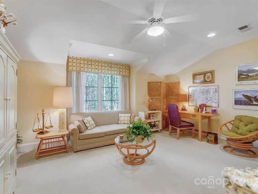3508 Mountain Cove Drive, Charlotte, NC 28216.  MLS# CAR4252554, YatesRealty ID 9670. 