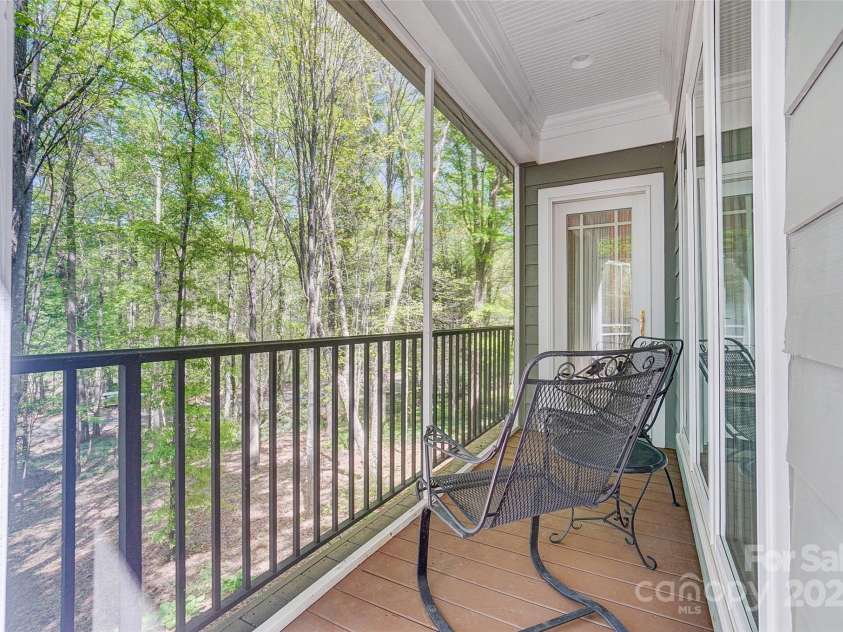 3508 Mountain Cove Drive, Charlotte, NC 28216.  MLS# CAR4252554, YatesRealty ID 9670. 