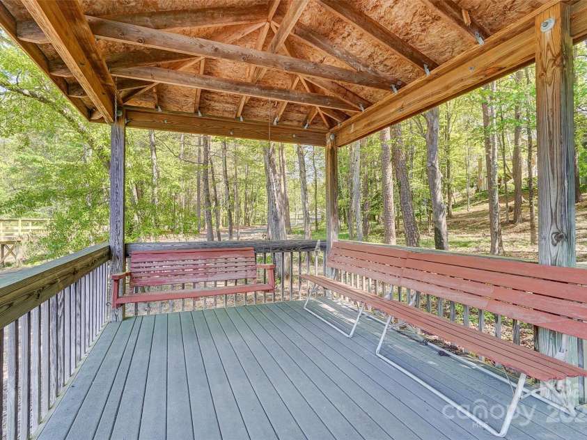 3508 Mountain Cove Drive, Charlotte, NC 28216.  MLS# CAR4252554, YatesRealty ID 9670. 