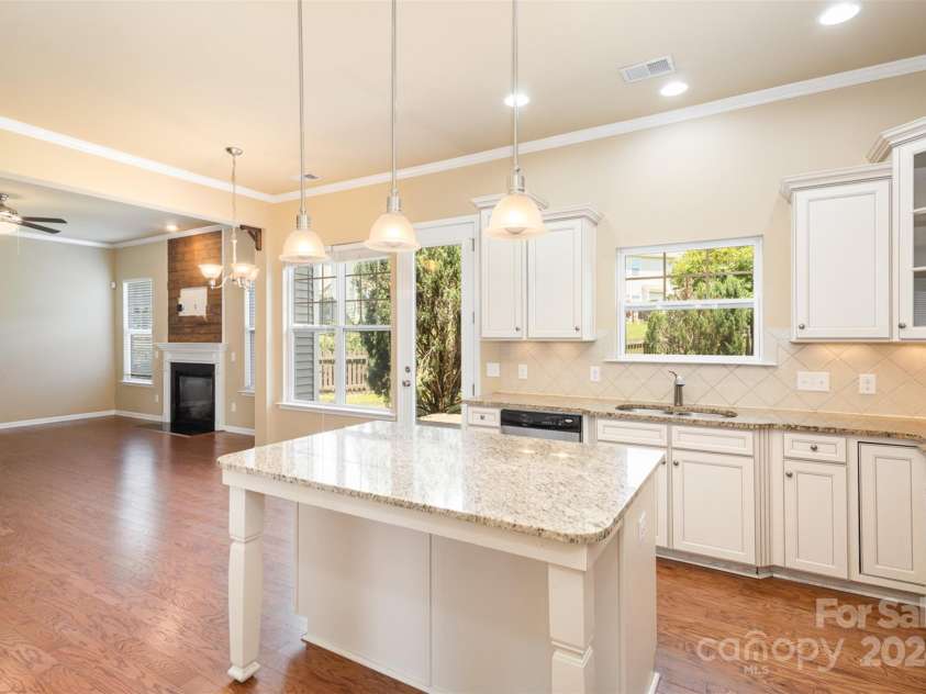 1317 Middlecrest Drive, Concord, NC 28027.  MLS# CAR4147286, YatesRealty ID 9671. 