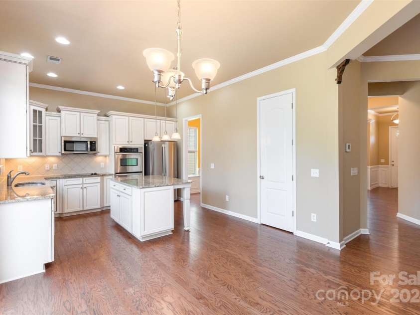 1317 Middlecrest Drive, Concord, NC 28027.  MLS# CAR4147286, YatesRealty ID 9671. 