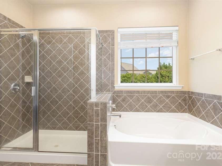 1317 Middlecrest Drive, Concord, NC 28027.  MLS# CAR4147286, YatesRealty ID 9671. 