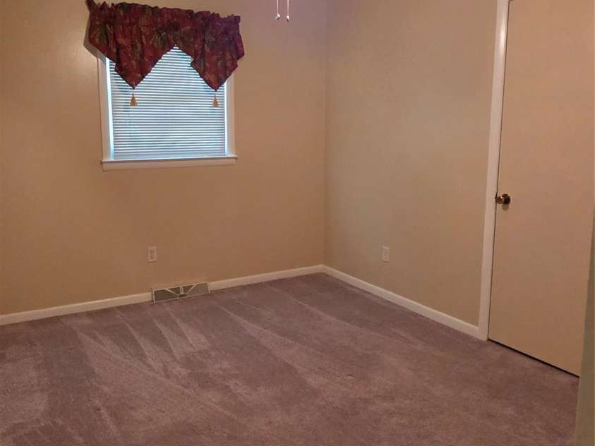 1400 Berry Street, Wadesboro, NC 28170.  MLS# CAR4360609, YatesRealty ID 9672. 