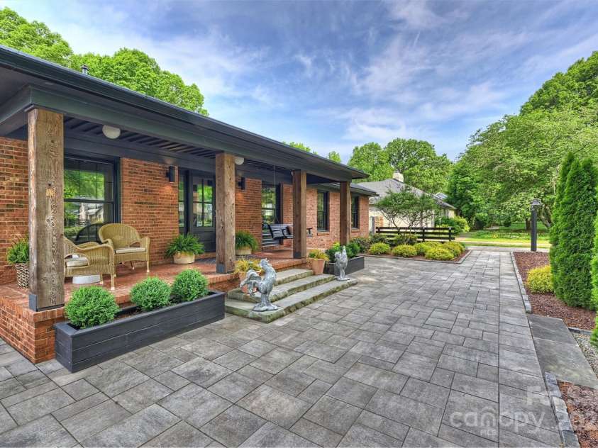 742 Lansdowne Road, Charlotte, NC 28270.  MLS# CAR4248631, YatesRealty ID 9672. 