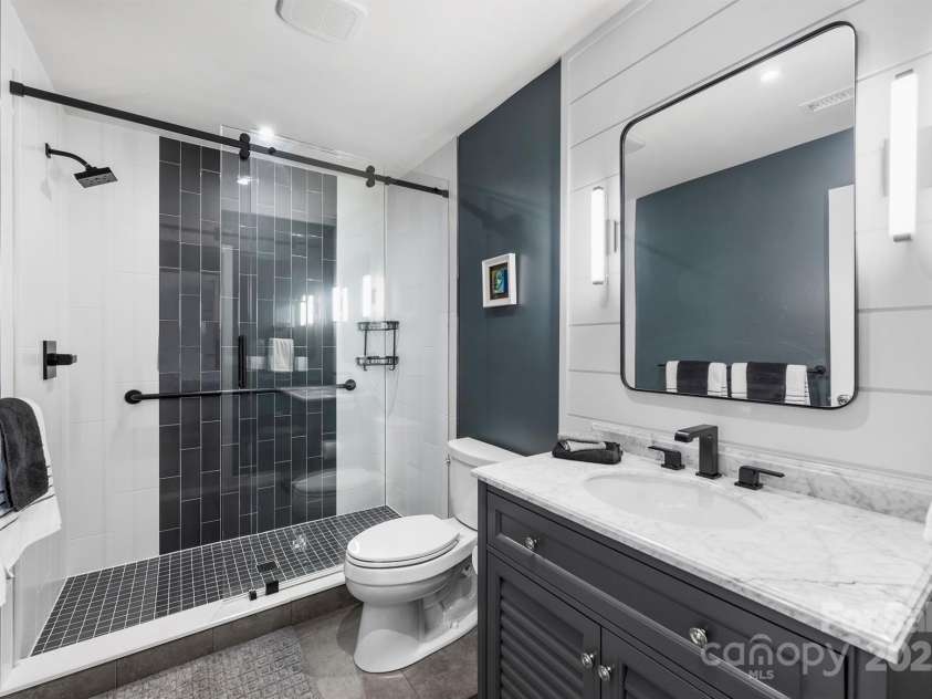 742 Lansdowne Road, Charlotte, NC 28270.  MLS# CAR4248631, YatesRealty ID 9672. 