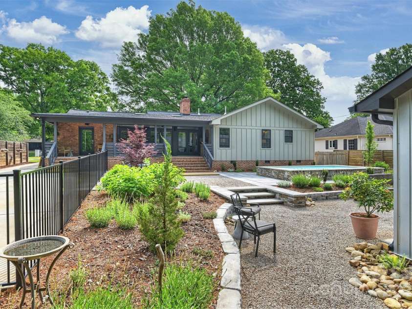 742 Lansdowne Road, Charlotte, NC 28270.  MLS# CAR4248631, YatesRealty ID 9672. 