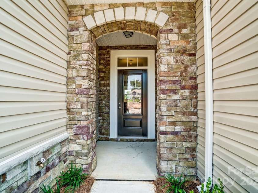 14730 Tamarack Drive, Charlotte, NC 28278.  MLS# CAR4221725, YatesRealty ID 9673. Representational photo only. Actual exterior & interior home colors/finishes will differ.