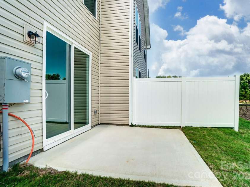 14730 Tamarack Drive, Charlotte, NC 28278.  MLS# CAR4221725, YatesRealty ID 9673. Representational photo only. Actual exterior & interior home colors/finishes will differ.