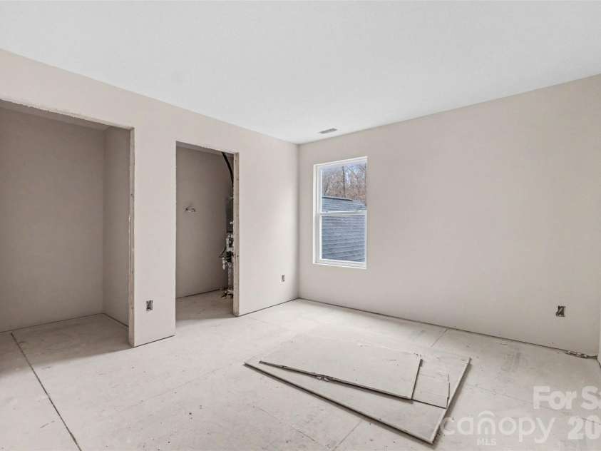 5200 Morning Dove Court, Gastonia, NC 28052.  MLS# CAR4352159, YatesRealty ID 9674. 