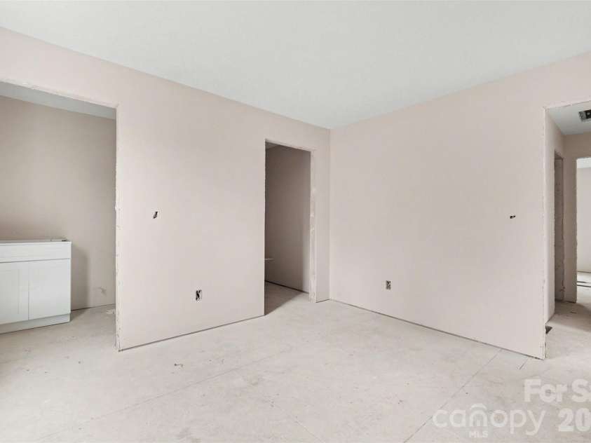 5200 Morning Dove Court, Gastonia, NC 28052.  MLS# CAR4352159, YatesRealty ID 9674. 