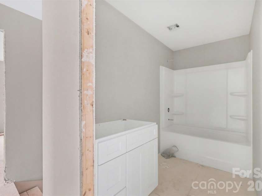 5200 Morning Dove Court, Gastonia, NC 28052.  MLS# CAR4352159, YatesRealty ID 9674. 