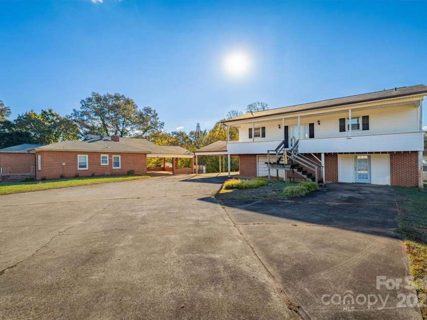 2986 Green Pasture Lane, Valdese, NC 28690.  MLS# CAR4319776, YatesRealty ID 9677. 