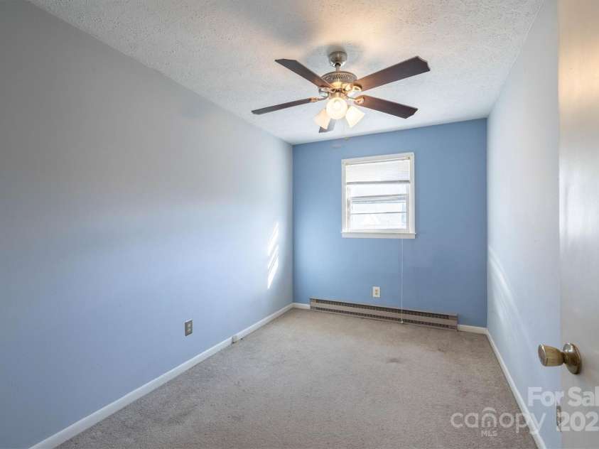 2986 Green Pasture Lane, Valdese, NC 28690.  MLS# CAR4319776, YatesRealty ID 9677. 