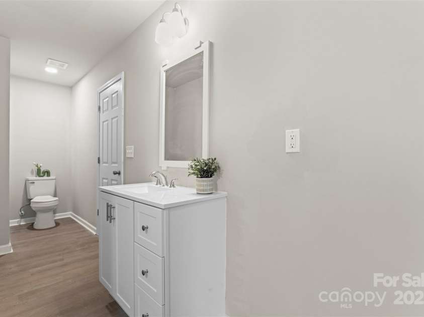 806 Martin Luther King Avenue, Salisbury, NC 28144.  MLS# CAR4219917, YatesRealty ID 9677. 