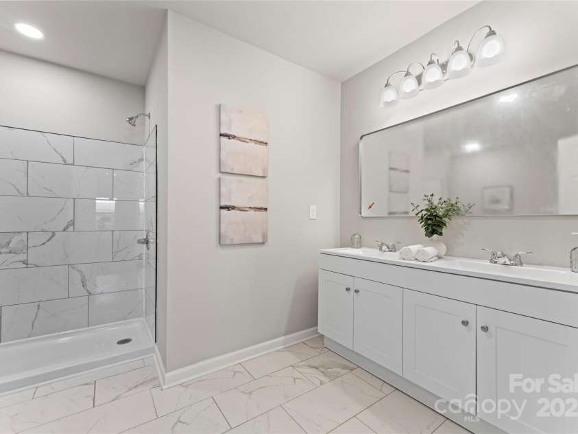 806 Martin Luther King Avenue, Salisbury, NC 28144.  MLS# CAR4219917, YatesRealty ID 9677. 