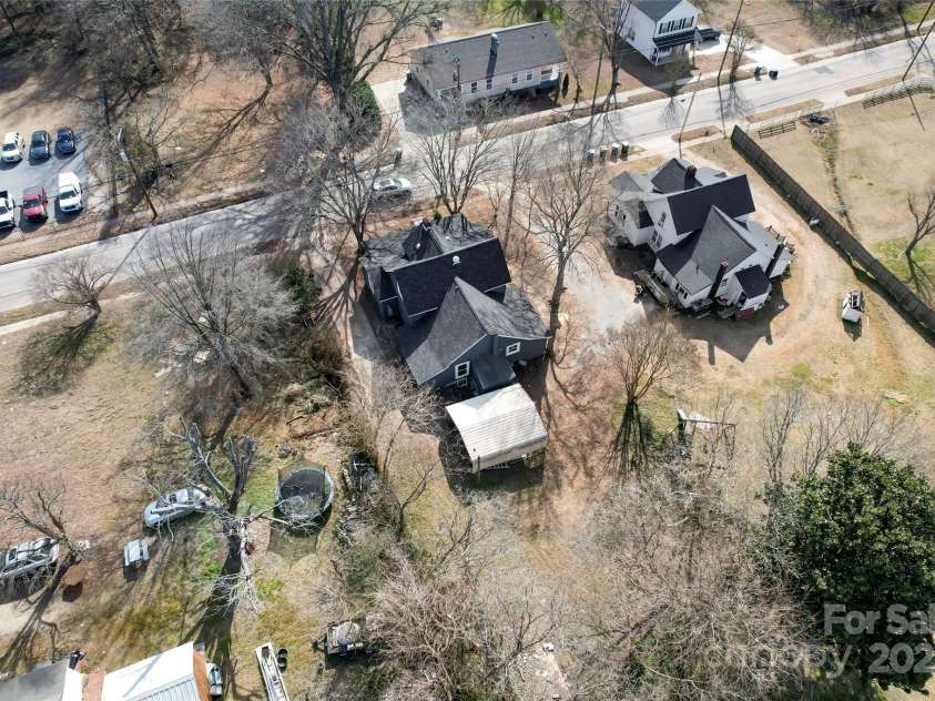 806 Martin Luther King Avenue, Salisbury, NC 28144.  MLS# CAR4219917, YatesRealty ID 9677. 