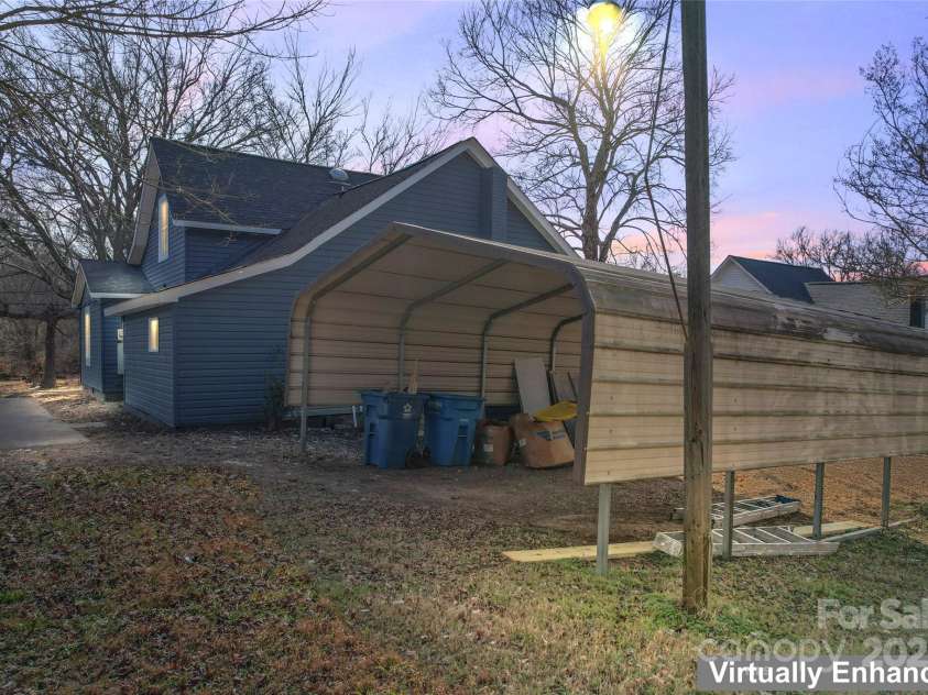 806 Martin Luther King Avenue, Salisbury, NC 28144.  MLS# CAR4219917, YatesRealty ID 9677. 