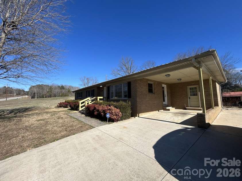 1378 Blacksburg Highway, Blacksburg, SC 29702.  MLS# CAR4337384, YatesRealty ID 9678. 