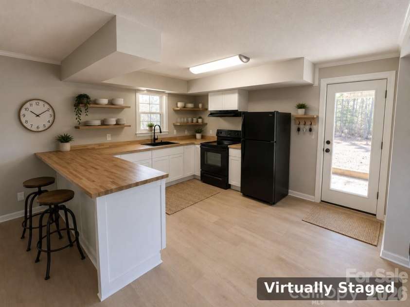 1378 Blacksburg Highway, Blacksburg, SC 29702.  MLS# CAR4337384, YatesRealty ID 9678. 