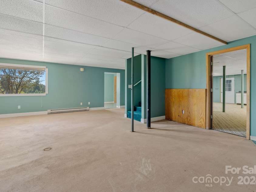 45 Lela Lane, Alexander, NC 28701.  MLS# CAR4133581, YatesRealty ID 9678. 