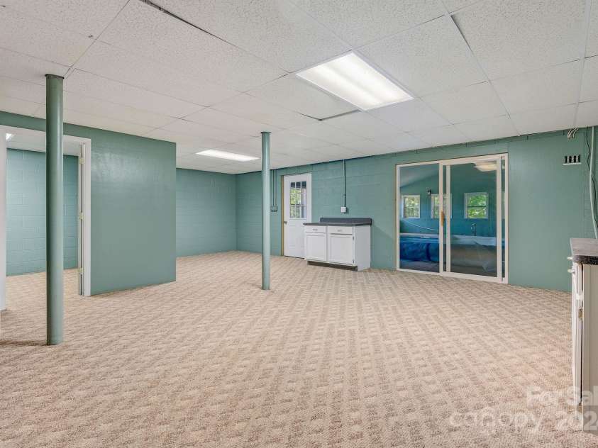 45 Lela Lane, Alexander, NC 28701.  MLS# CAR4133581, YatesRealty ID 9678. 