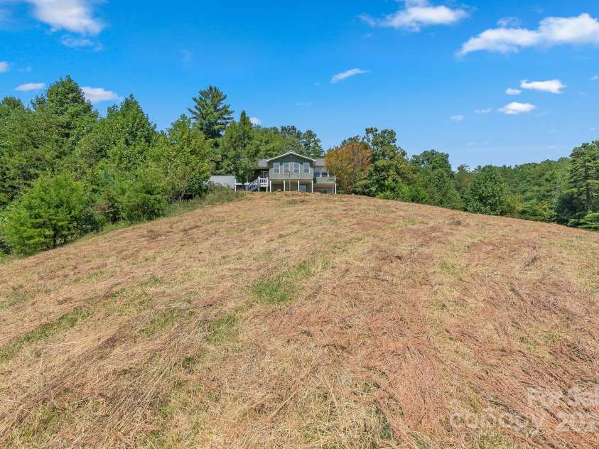 45 Lela Lane, Alexander, NC 28701.  MLS# CAR4133581, YatesRealty ID 9678. 