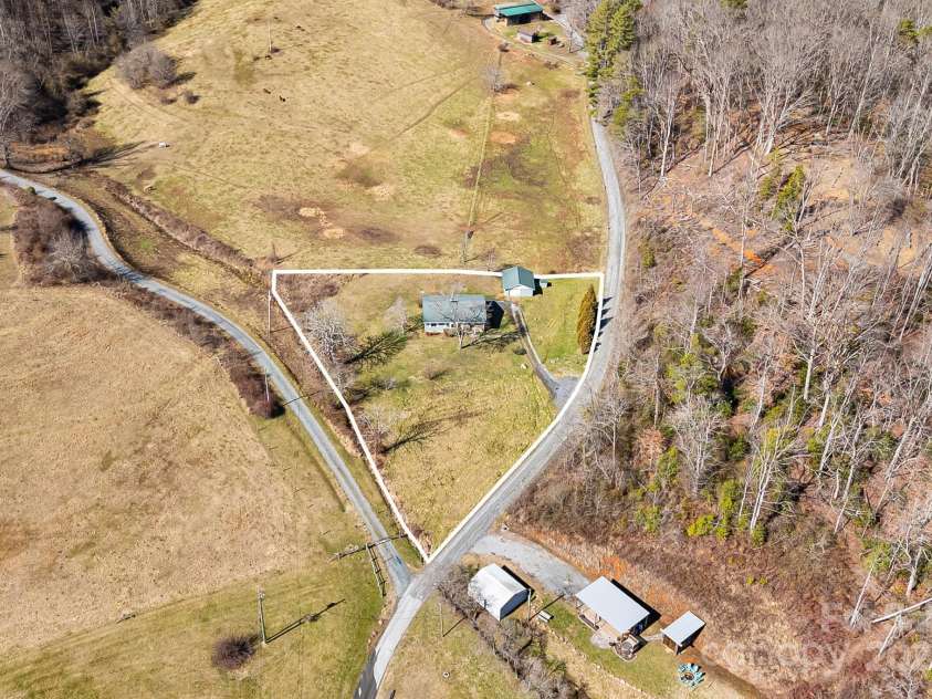 81 Deep Creek Cemetery Road, Bryson City, NC 28713.  MLS# CAR4224937, YatesRealty ID 9679. 