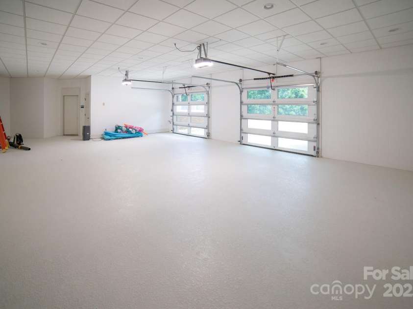 2770 Lakeview Drive, Lenoir, NC 28645.  MLS# CAR4274272, YatesRealty ID 968. Downstairs 2 car garage