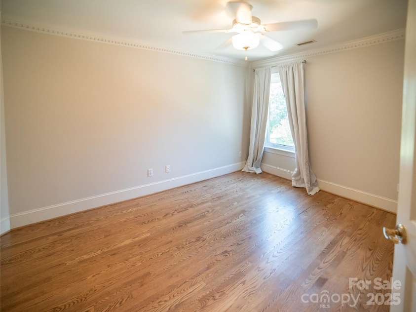 2770 Lakeview Drive, Lenoir, NC 28645.  MLS# CAR4274272, YatesRealty ID 968. Upstairs bedroom